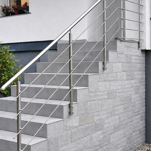 Balustrada nierdzewna system 1 600x600